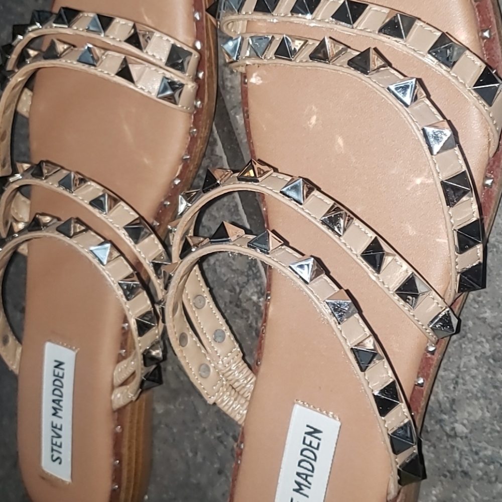 Steve Madden sandles